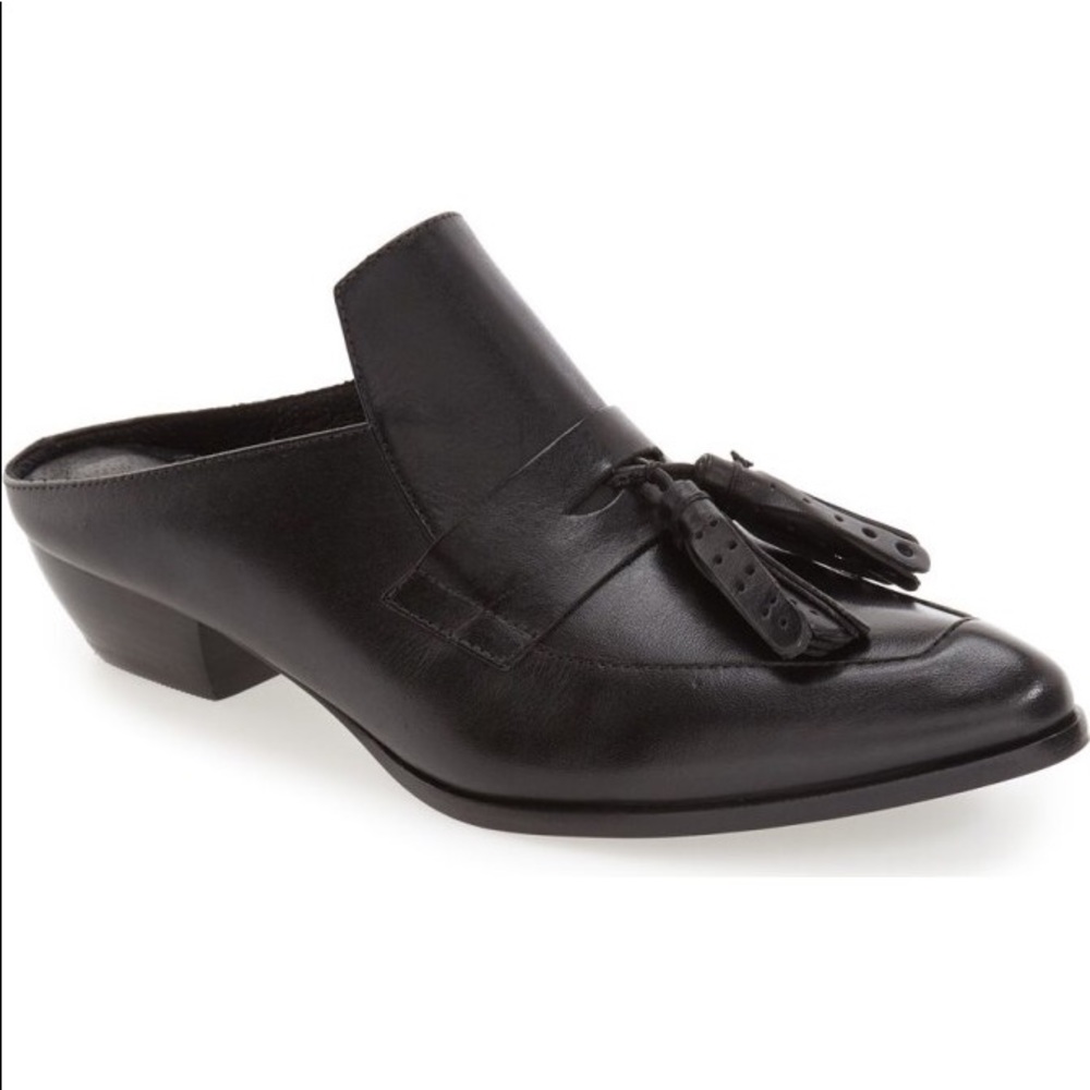 BRAND NEW Matisse Skill Tassle Loafer Mule 🖤